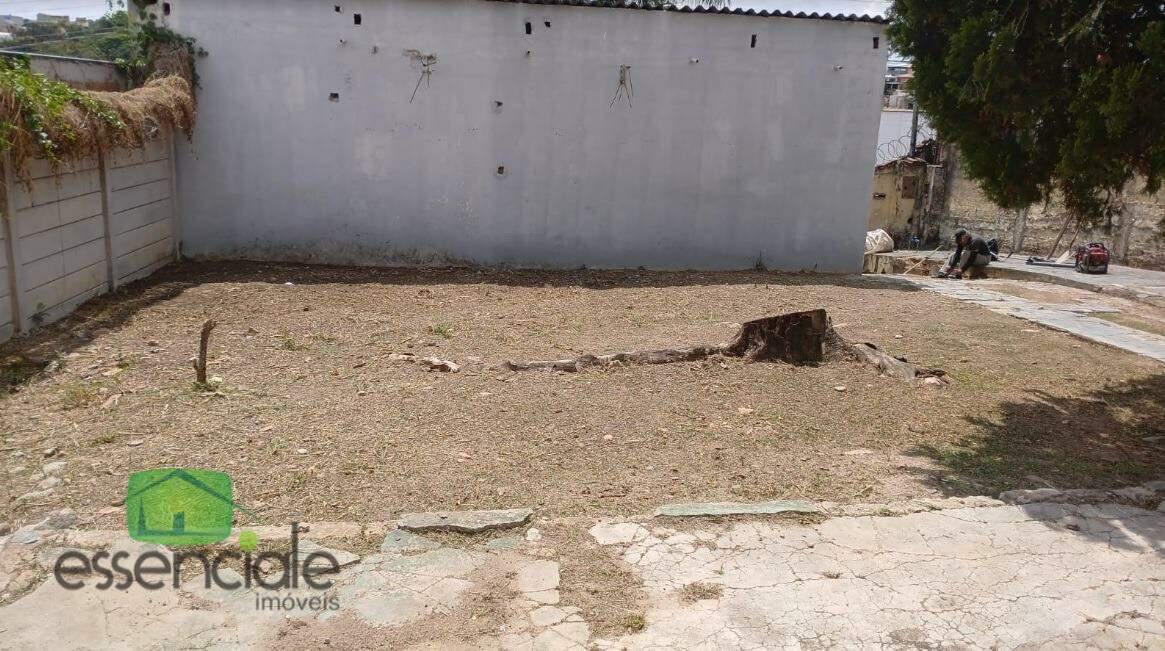 Galpão, Fonte Grande, 4 Quartos, 10 Vagas, 1 Suíte