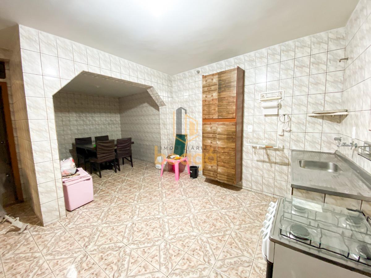 Casa, Novo Glória, 2 Quartos, 0 Vaga, 1 Suíte