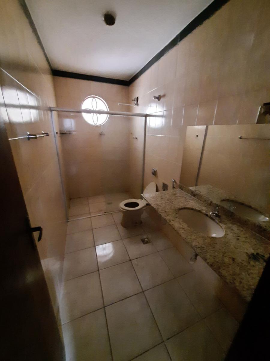 Casa, Cenáculo, 3 Quartos, 2 Vagas