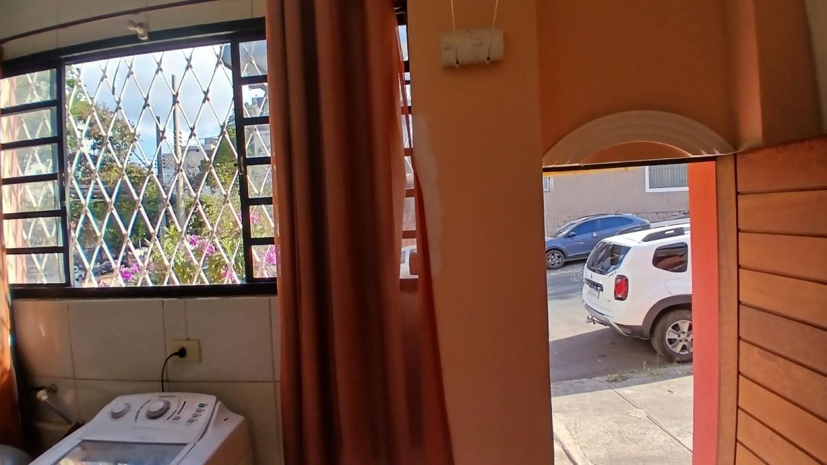 Apartamento, Floresta, 3 Quartos, 0 Vaga