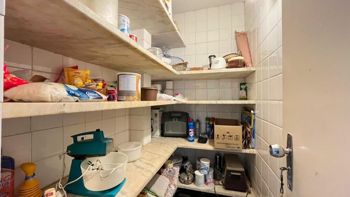 Cobertura, Funcionários, 6 Quartos, 3 Vagas, 1 Suíte