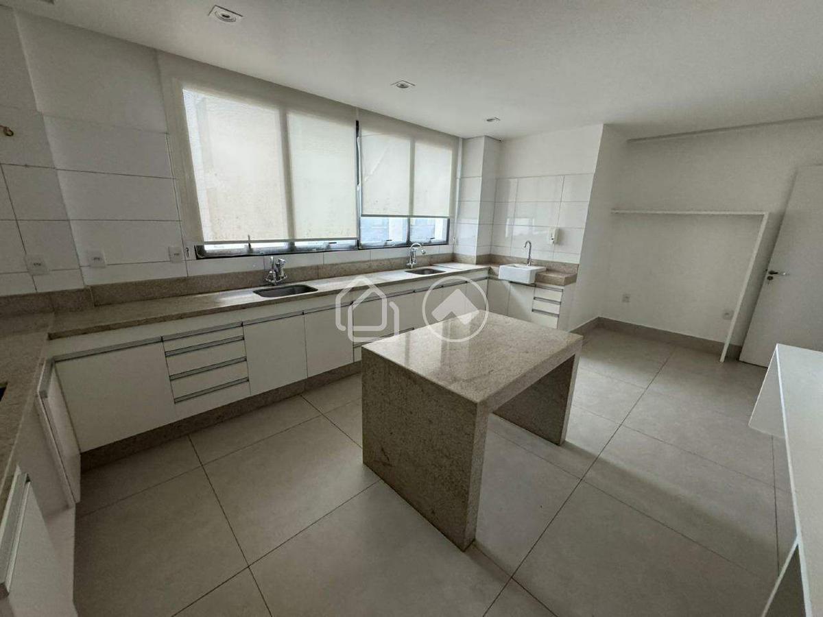 Sala, Estoril, 1 Vaga