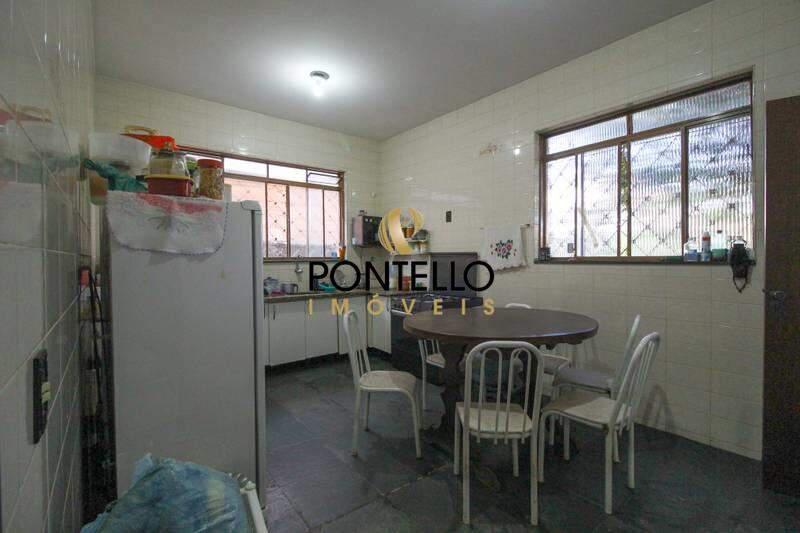 Casa, Jardim Atlântico, 4 Quartos, 4 Vagas, 1 Suíte