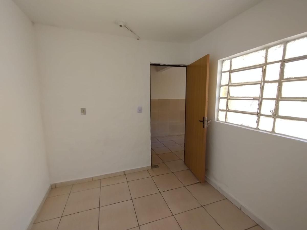 Casa, Lagoinha, 1 Quarto, 0 Vaga