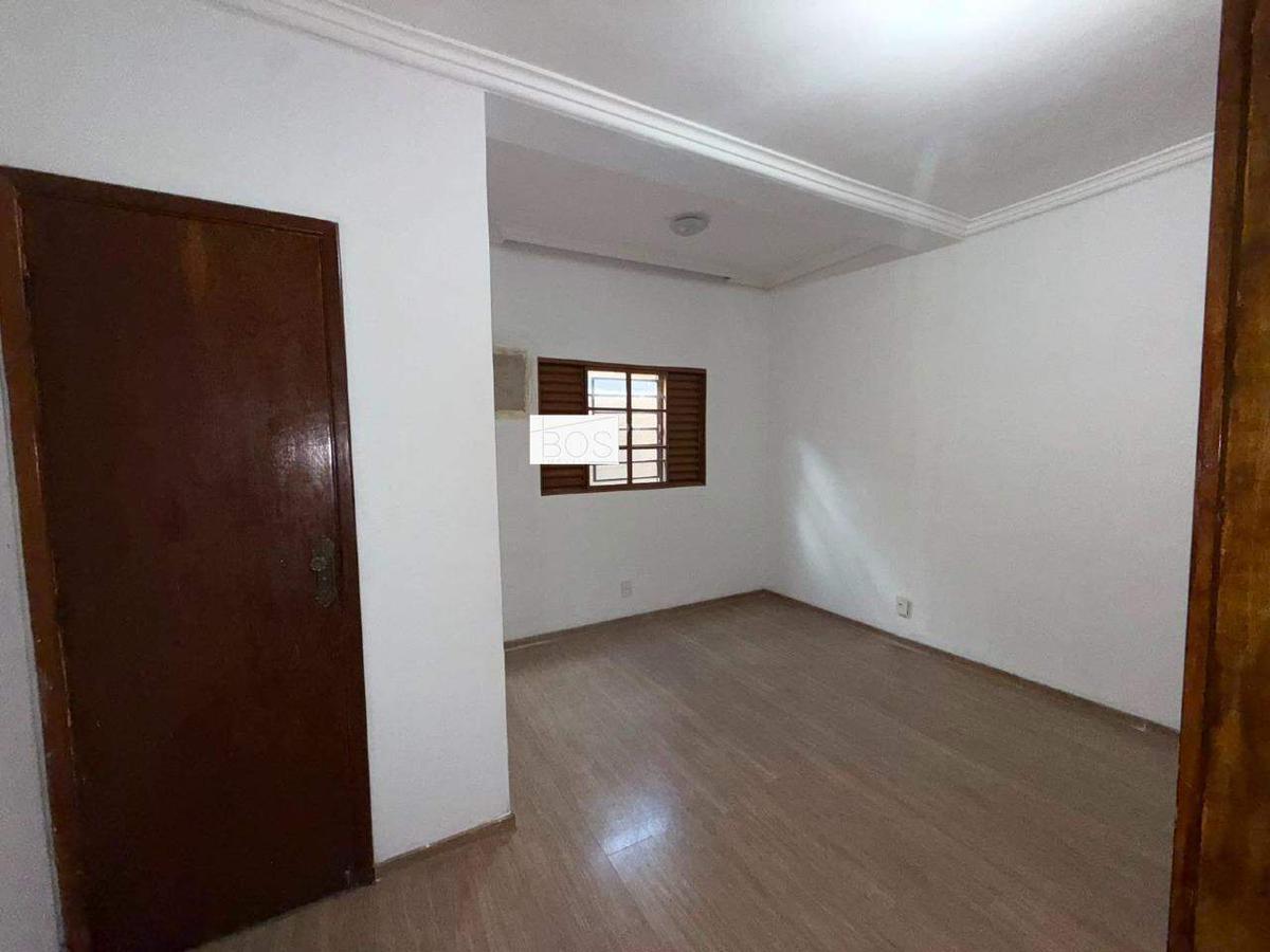 Casa, Santa Efigênia, 2 Quartos, 1 Vaga, 2 Suítes