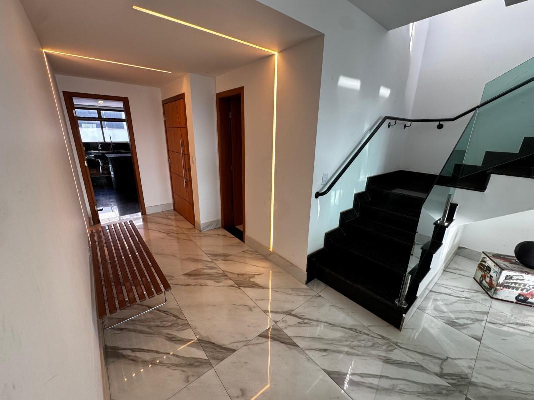 Cobertura, Fernão Dias, 4 Quartos, 4 Vagas, 1 Suíte