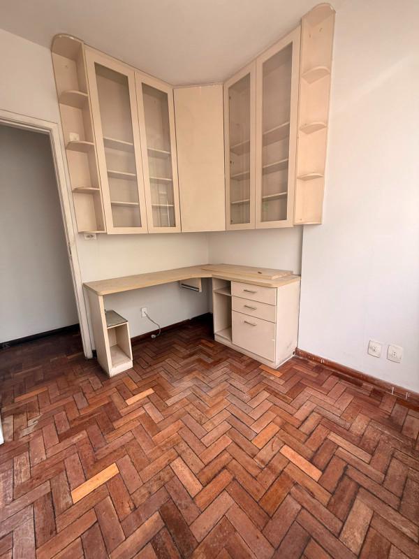 Apartamento, Centro, 2 Quartos, 0 Vaga