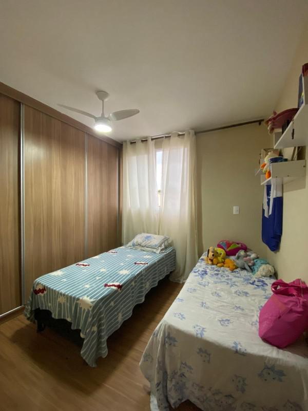 Apartamento, Miramar (barreiro), 2 Quartos, 1 Vaga