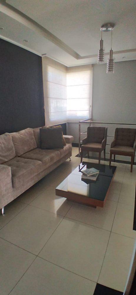 Casa, Jardim Riacho das Pedras, 3 Quartos, 6 Vagas, 1 Suíte