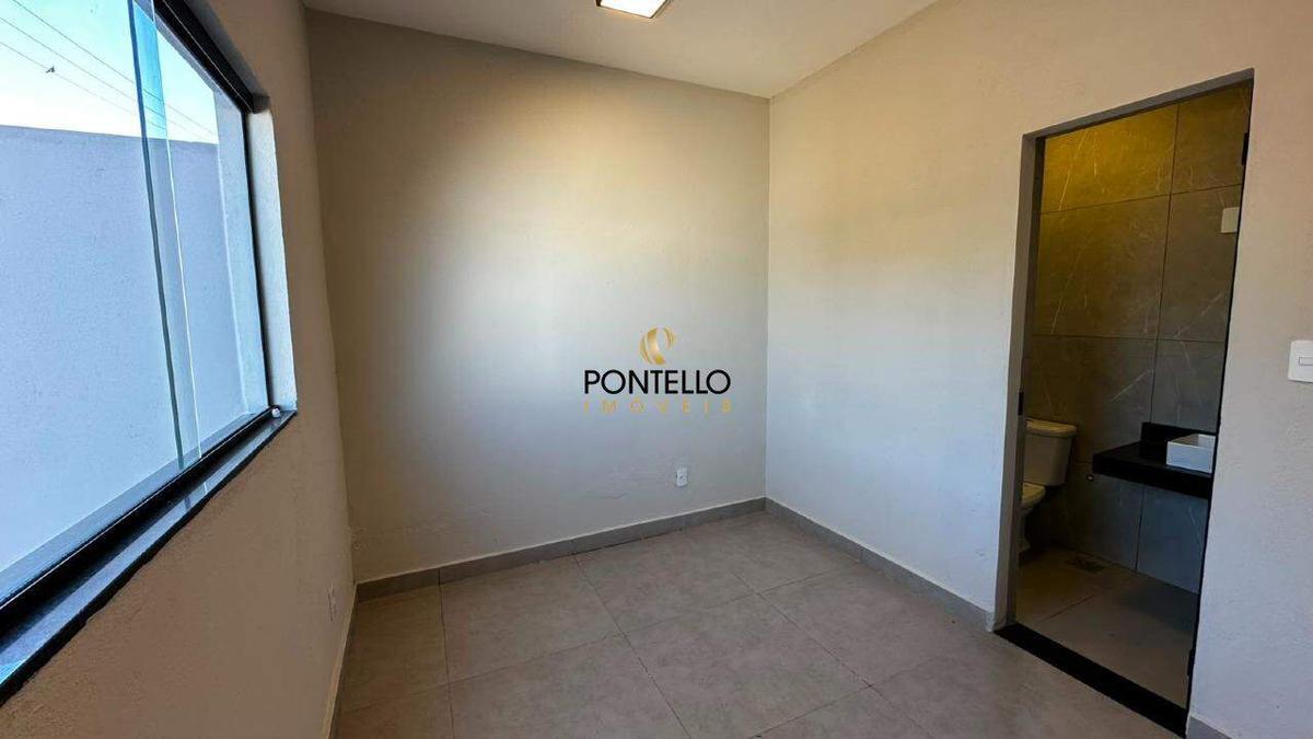 Casa, Manoa, 2 Quartos, 2 Vagas, 1 Suíte