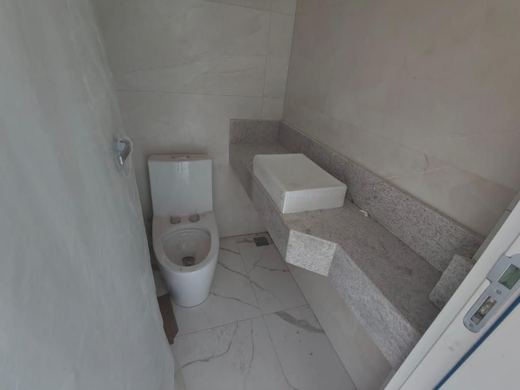 Casa, Candelária, 2 Quartos, 2 Vagas, 2 Suítes