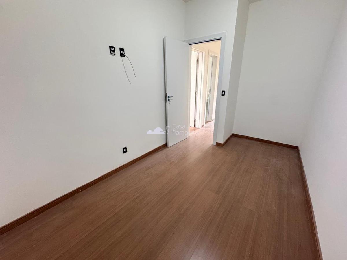 Casa, Itapoã, 3 Quartos, 2 Vagas, 1 Suíte