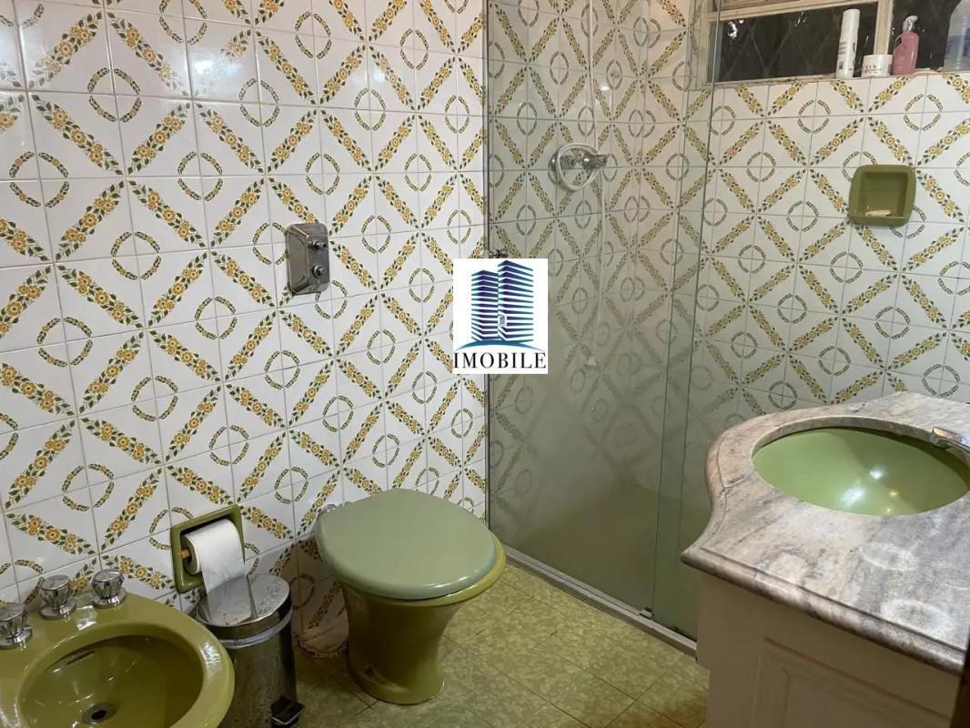 Casa, Cidade Nova, 4 Quartos, 2 Vagas, 1 Suíte