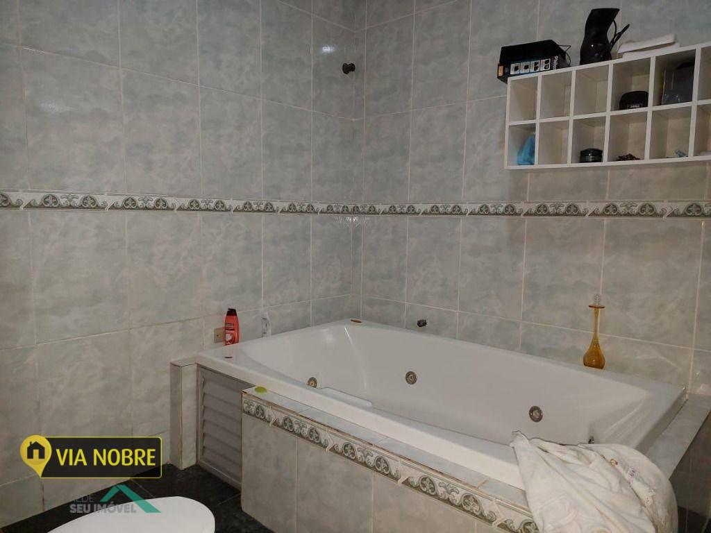 Casa, Calafate, 6 Quartos, 6 Vagas, 1 Suíte