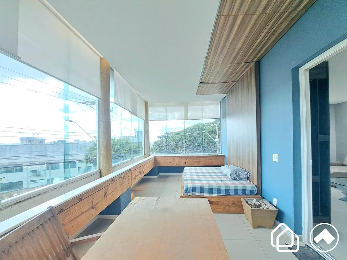 Casa, Estoril, 3 Quartos, 6 Vagas, 1 Suíte