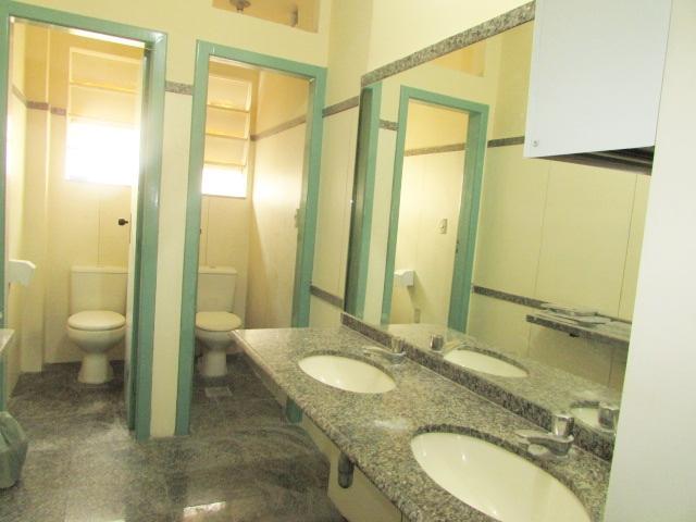 Sala, Centro