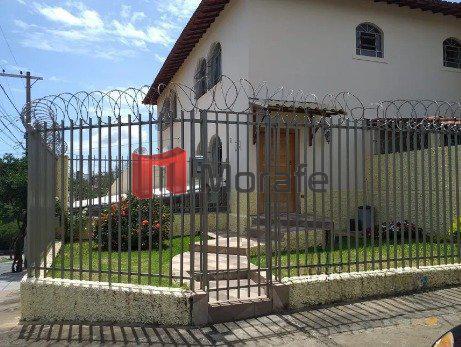 Casa, Itapoã, 3 Quartos, 2 Vagas, 1 Suíte