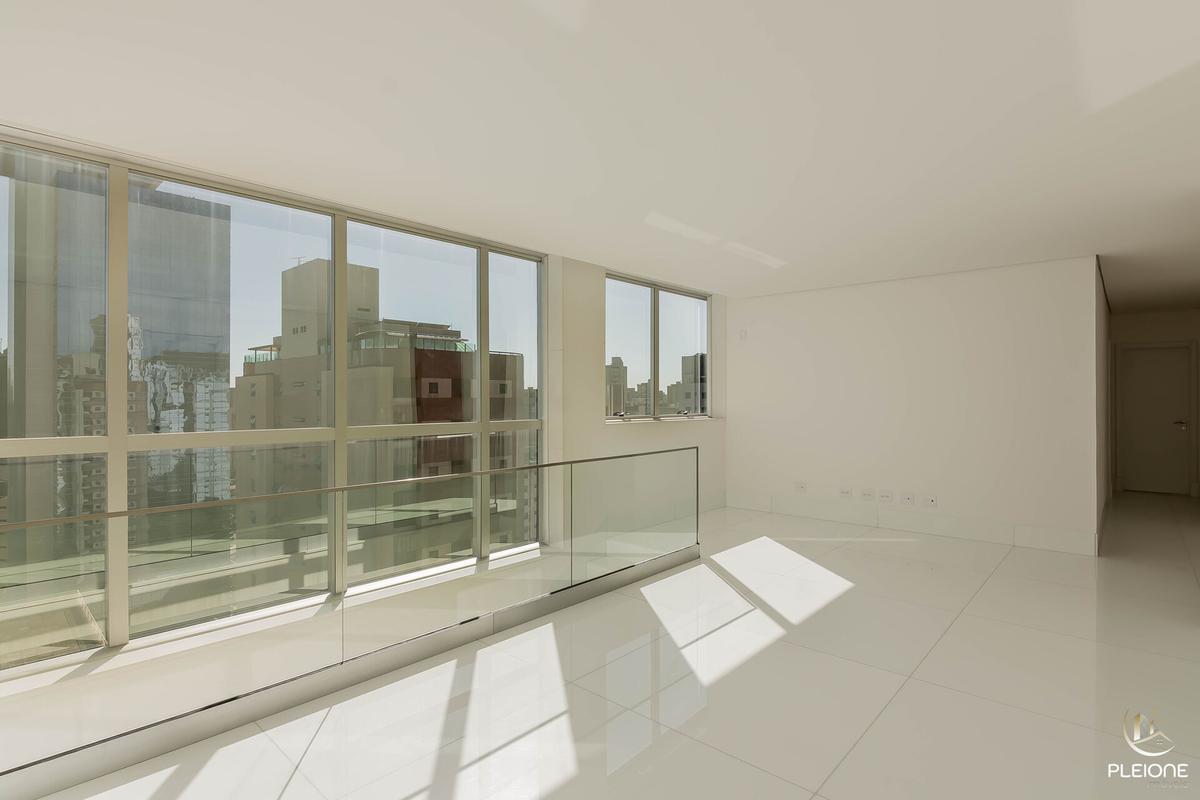 Apartamento, Funcionários, 4 Quartos, 6 Vagas, 4 Suítes