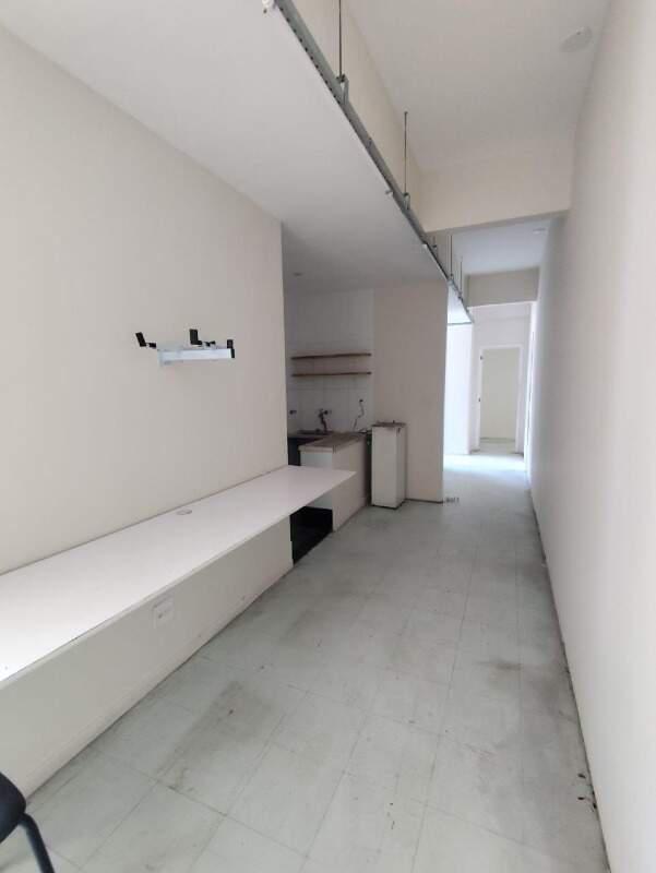 Andar, Centro, 0 Quarto, 0 Vaga