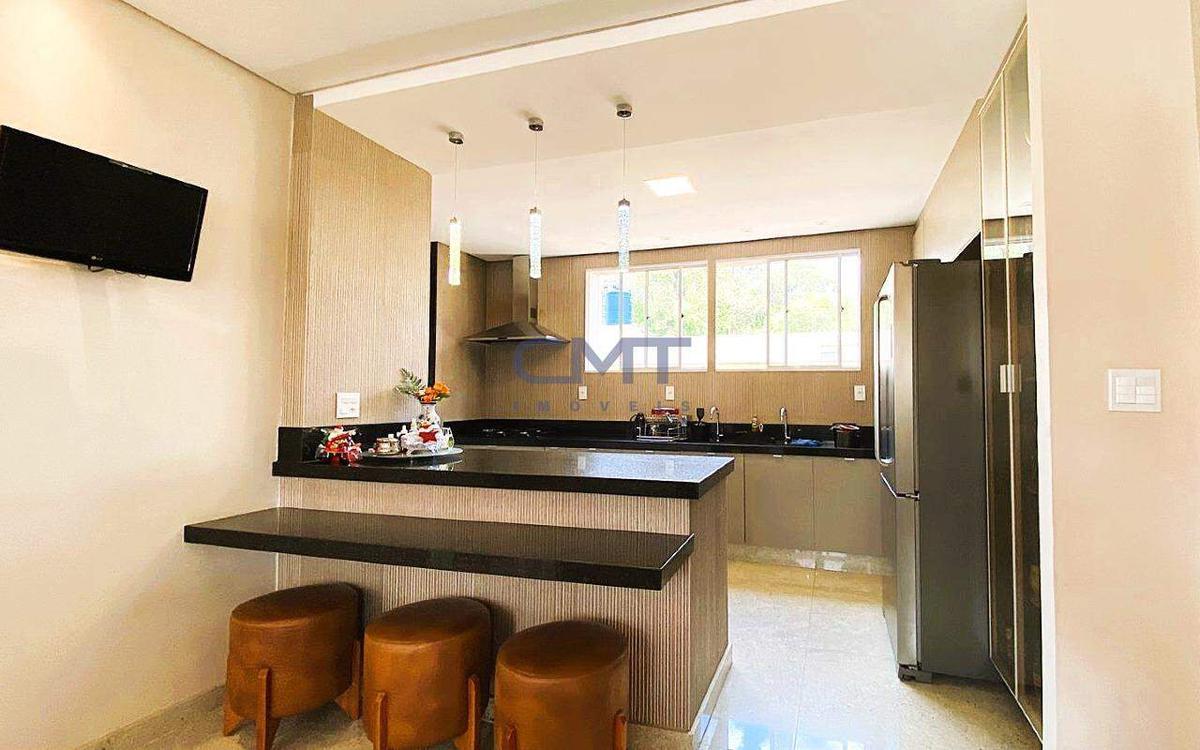 Apartamento, Santo Agostinho, 4 Quartos, 2 Vagas, 1 Suíte