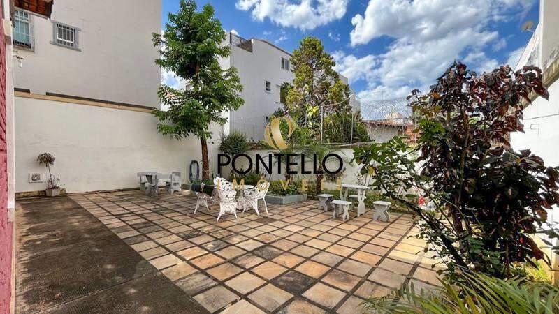 Casa, Cidade Nova, 7 Quartos, 2 Vagas, 1 Suíte