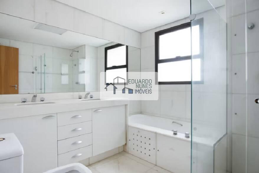 Apartamento, Belvedere, 4 Quartos, 5 Vagas, 2 Suítes
