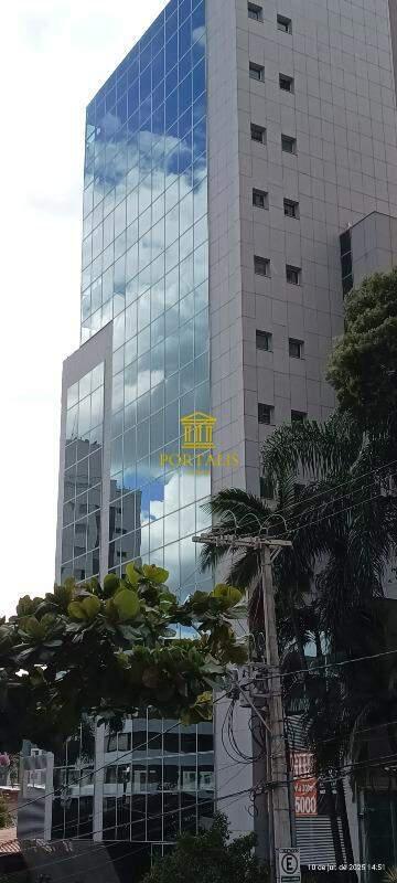 Prédio, Santa Efigênia, 0 Quarto, 108 Vagas