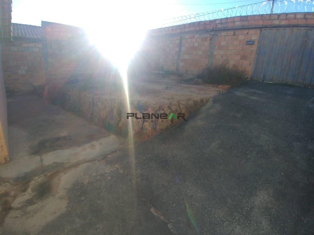 Casa, Sapucaia, 2 Quartos, 4 Vagas