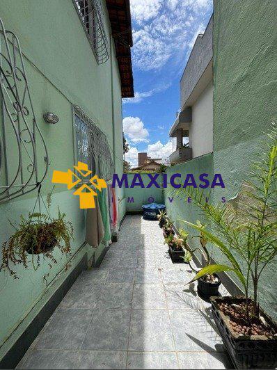 Apartamento, Castelo, 2 Quartos, 1 Vaga