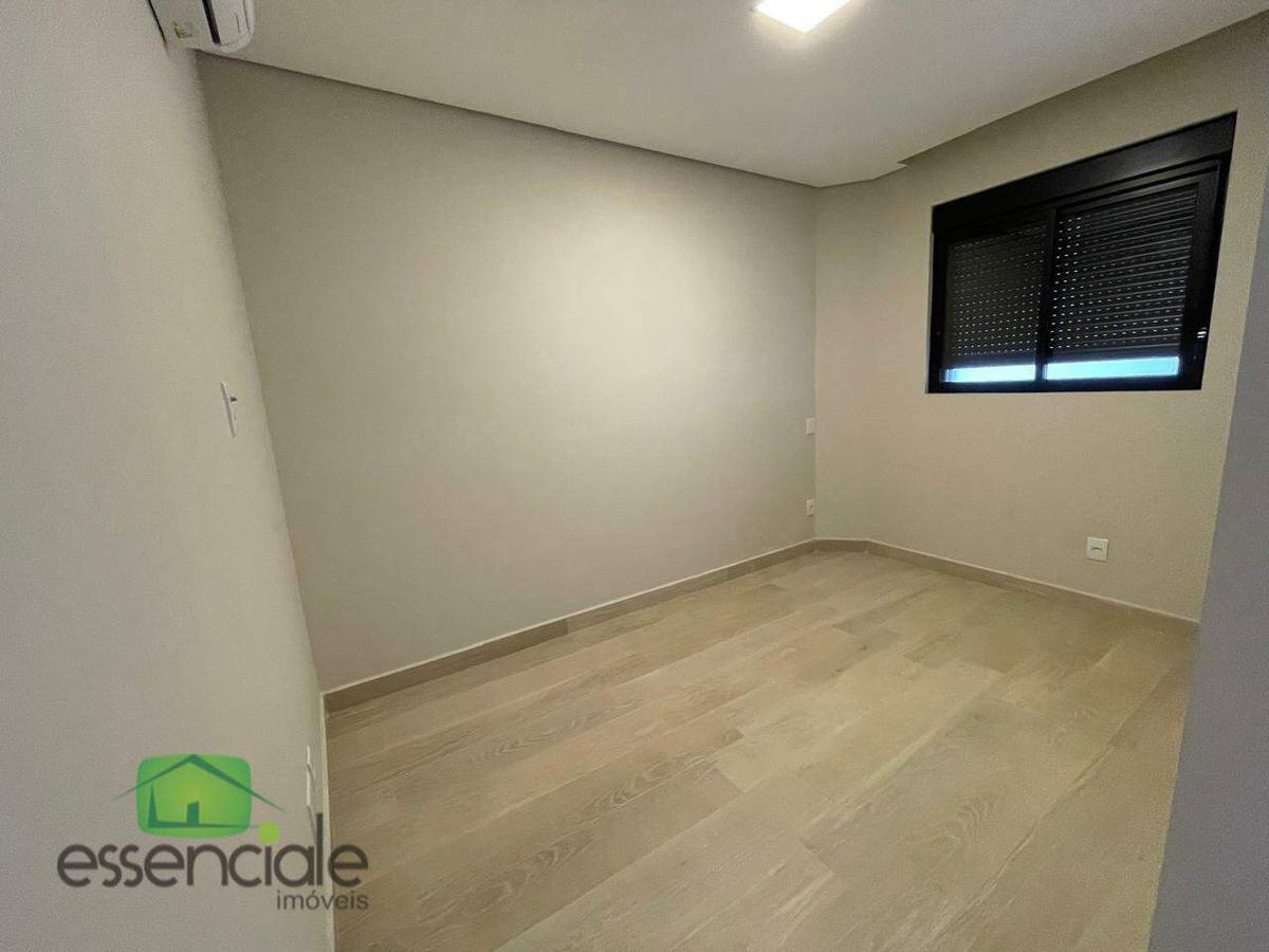 Apartamento, Centro, 3 Quartos, 6 Vagas, 2 Suítes