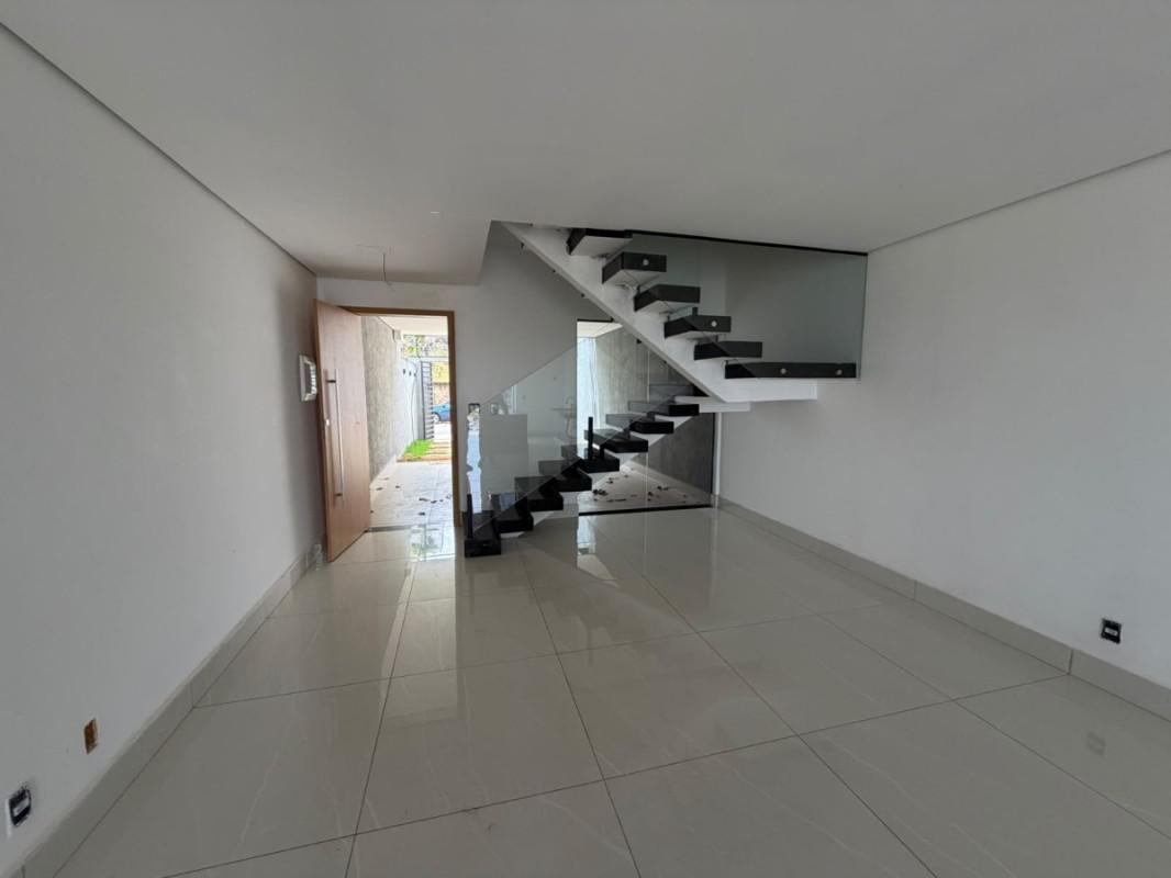 Casa, Manacás, 2 Quartos, 3 Vagas, 2 Suítes