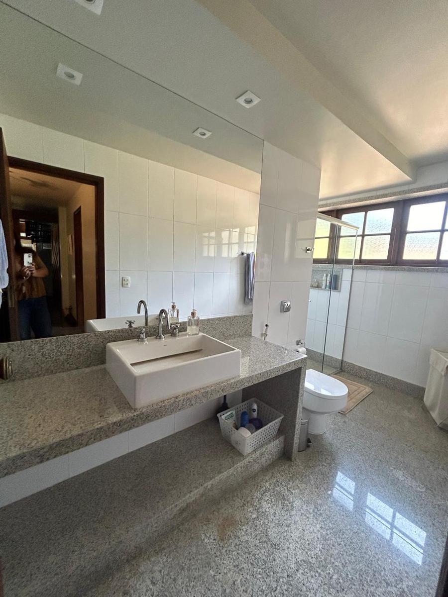 Casa, Jardim Canadá, 3 Quartos, 6 Vagas, 1 Suíte