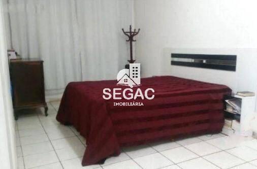 Casa, Trevo, 3 Quartos, 4 Vagas, 3 Suítes