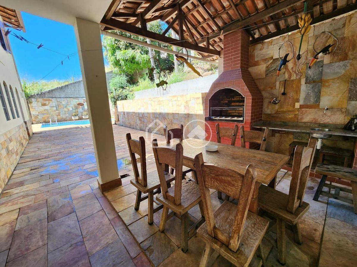 Casa, Santa Lúcia, 5 Quartos, 6 Vagas, 2 Suítes