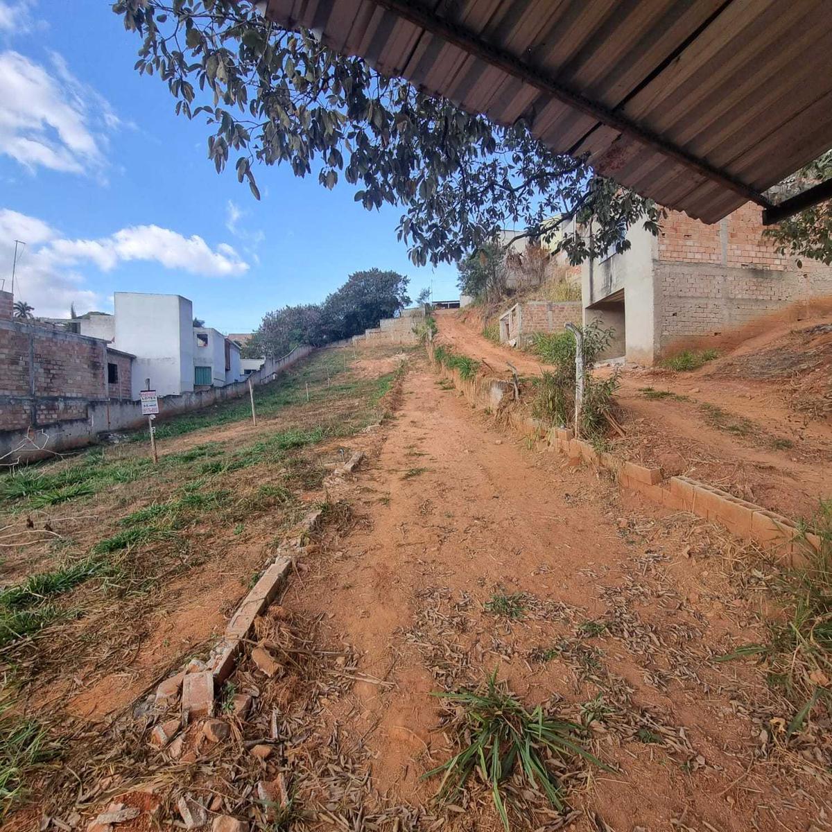 Lote, Colonial, 0 Quarto, 0 Vaga