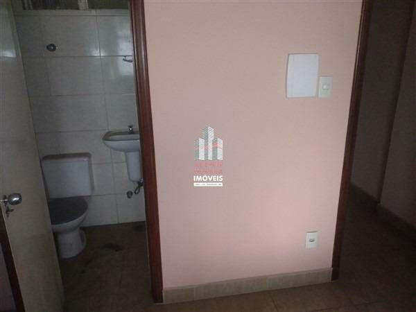 Sala, Centro