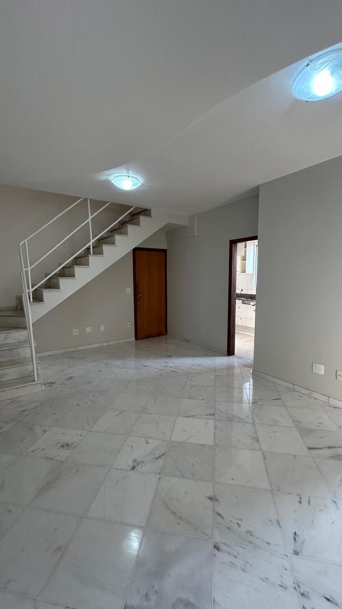 Cobertura, Sagrada Família, 3 Quartos, 2 Vagas, 1 Suíte