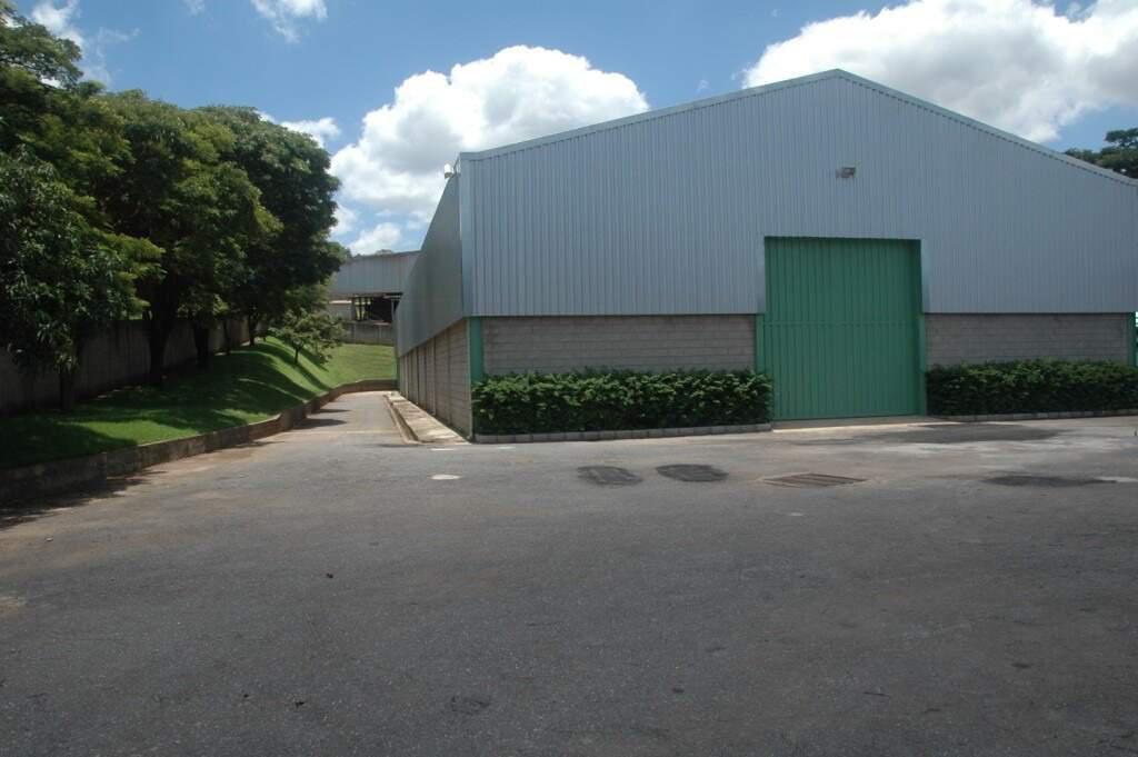 Galpão, Distrito Industrial, 26 Vagas