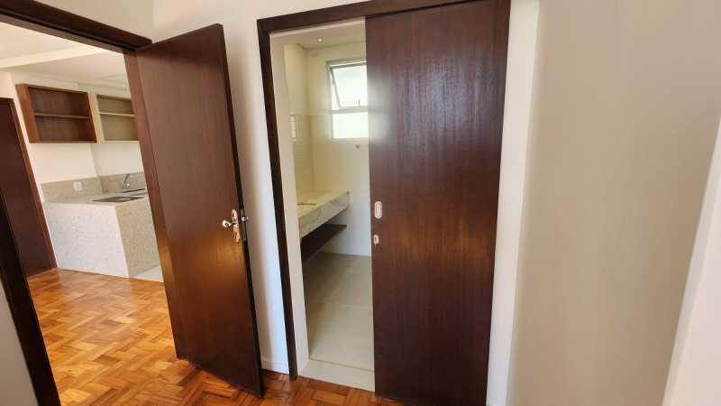 Apartamento, Centro, 1 Quarto, 0 Vaga, 1 Suíte