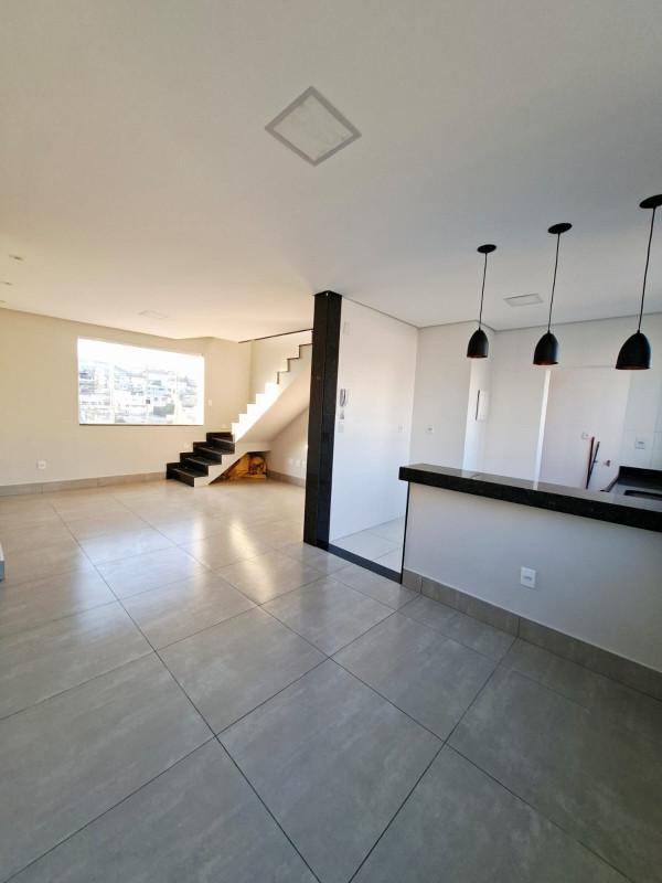 Cobertura, Santa Helena (barreiro), 3 Quartos, 2 Vagas, 1 Suíte