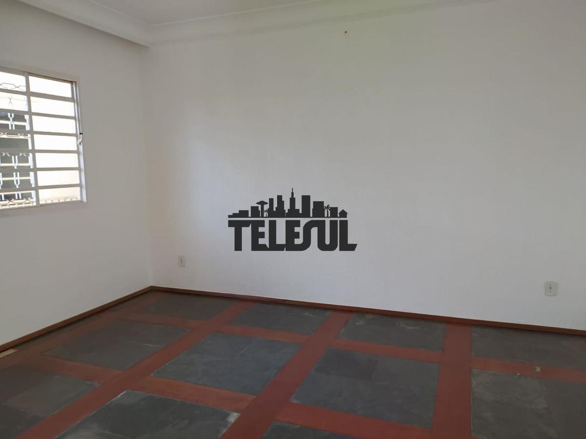 Casa, Santa Luiza, 3 Quartos, 0 Vaga