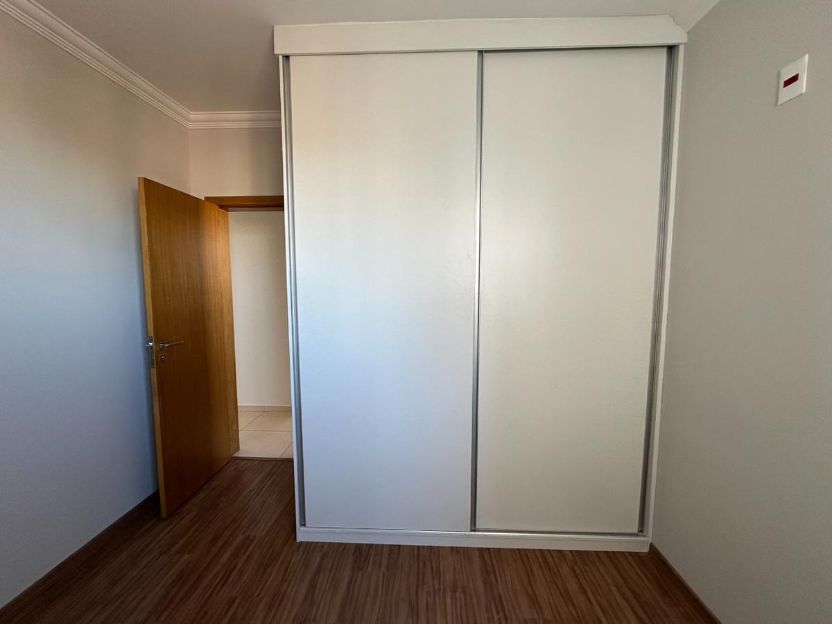 Apartamento, Heliópolis, 2 Quartos, 2 Vagas, 1 Suíte