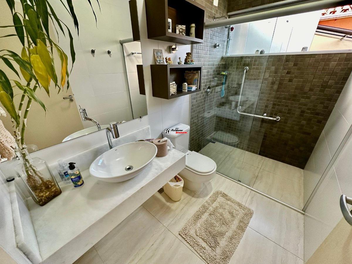 Casa, Itapoã, 4 Quartos, 4 Vagas, 2 Suítes