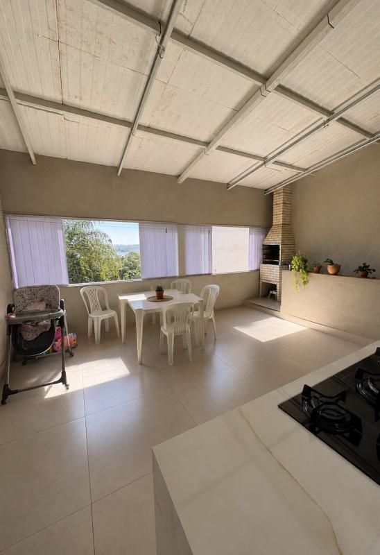 Casa, Masterville, 3 Quartos, 4 Vagas, 1 Suíte