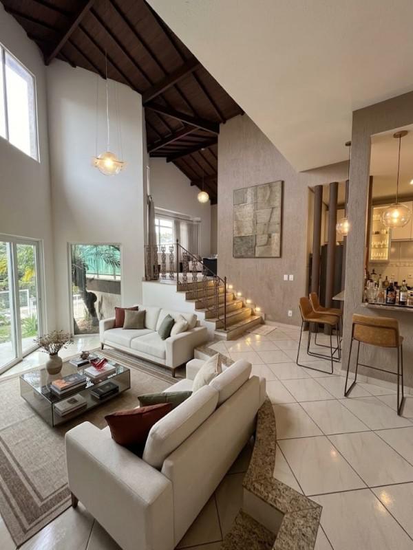 Casa, Condados da Lagoa, 4 Quartos, 4 Vagas, 2 Suítes