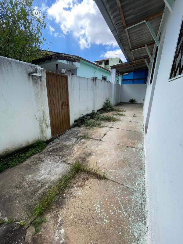 Casa, Aparecida, 1 Quarto, 0 Vaga