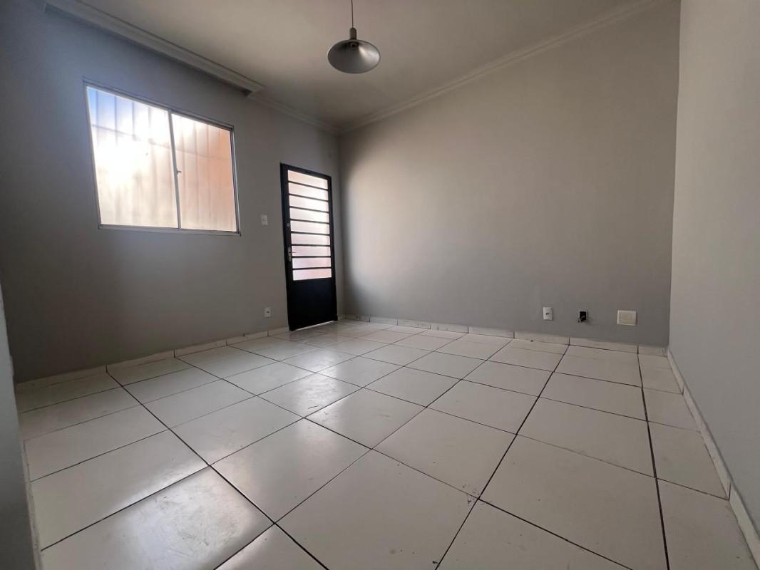 Apartamento, Jardim Riacho das Pedras, 2 Quartos, 1 Vaga