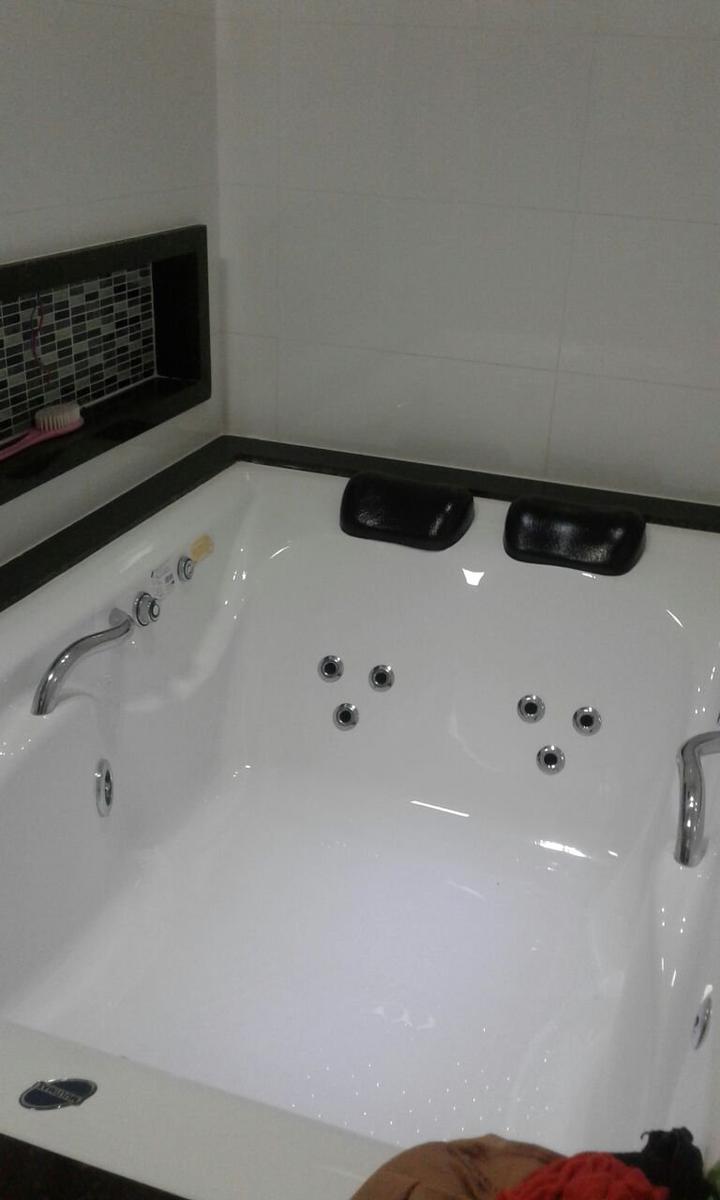 Casa, Oitis, 3 Quartos, 2 Vagas, 1 Suíte