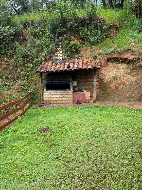 Fazenda, Morro Vermelho, 0 Quarto, 0 Vaga