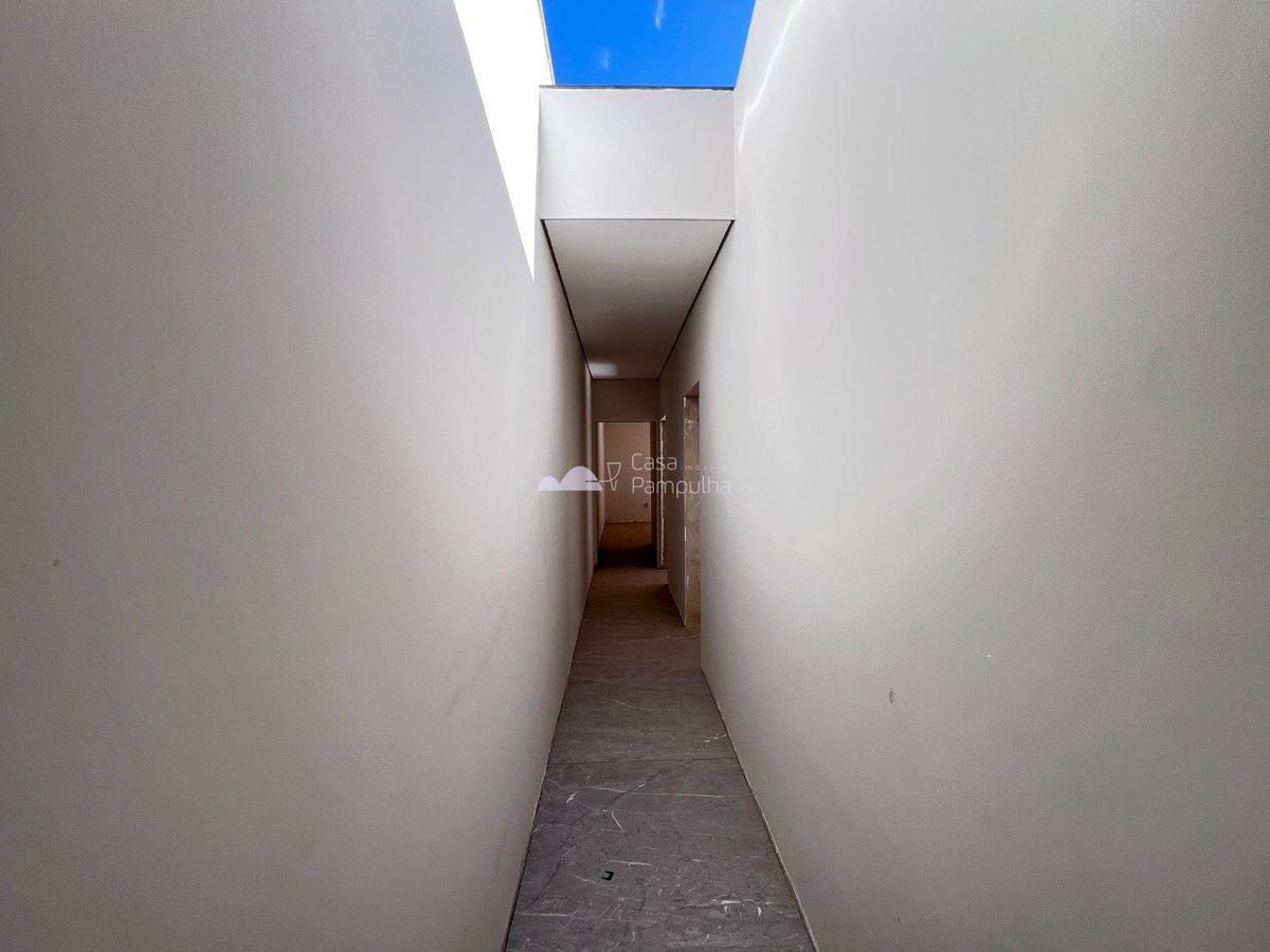 Casa, Trevo, 4 Quartos, 3 Vagas, 3 Suítes